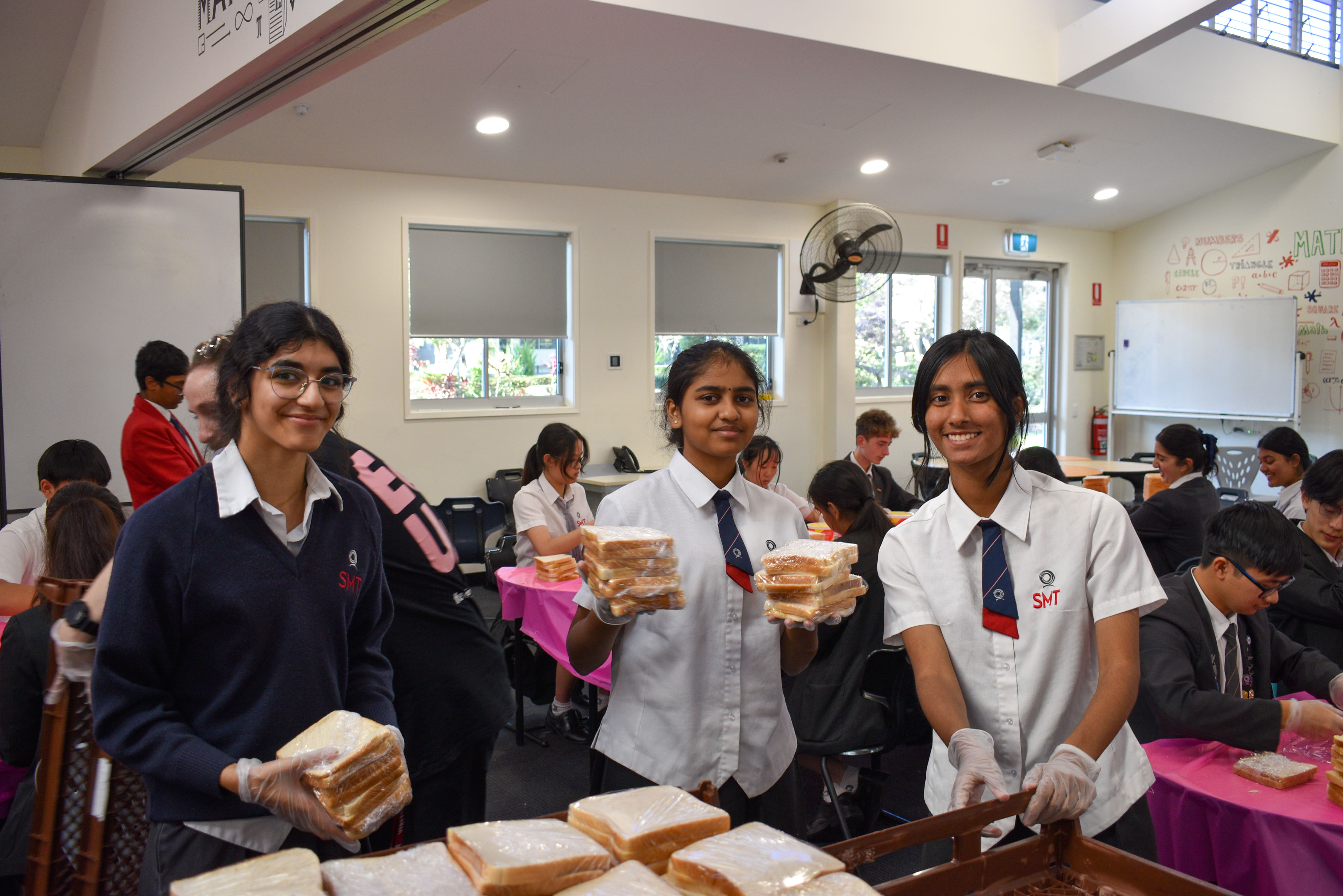 Hawking Eat Up Charity-138.jpg