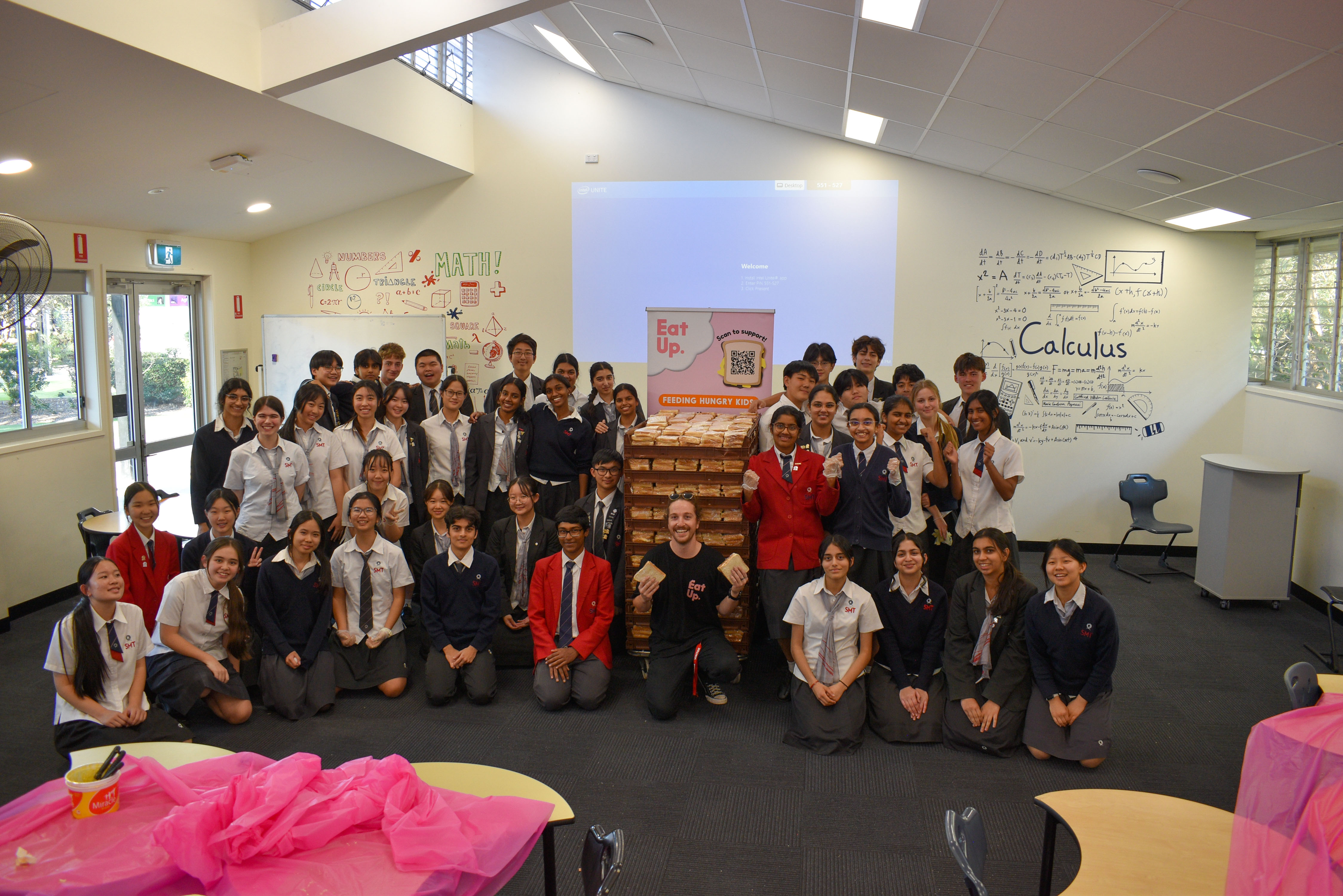 Hawking Eat Up Charity-162.jpg